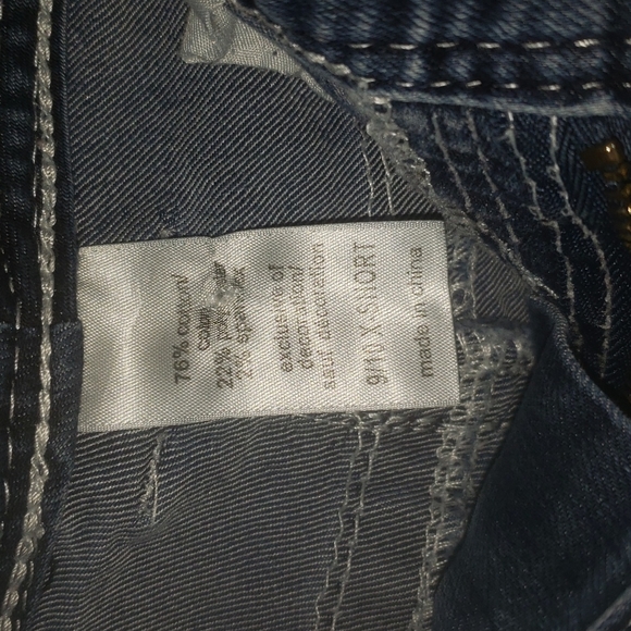 Matrices capris - Picture 3 of 3